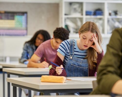 Sınav Kaygısı Nedir? Başa Çıkma Yolları Nelerdir?